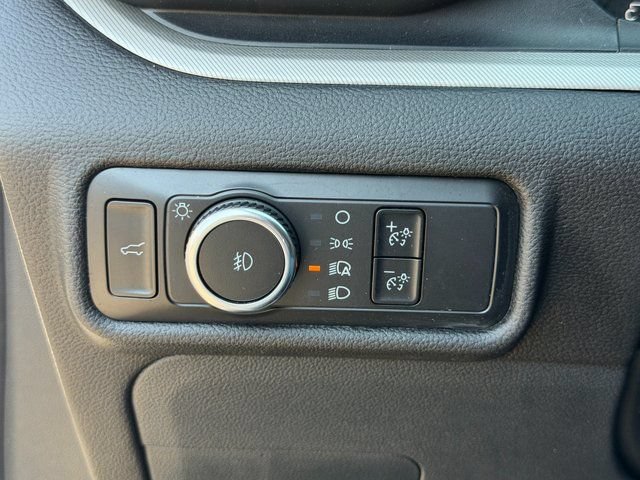 Certified 2023 Ford Explorer XLT w/ Equipment Group 202A AWD/4WD image 24