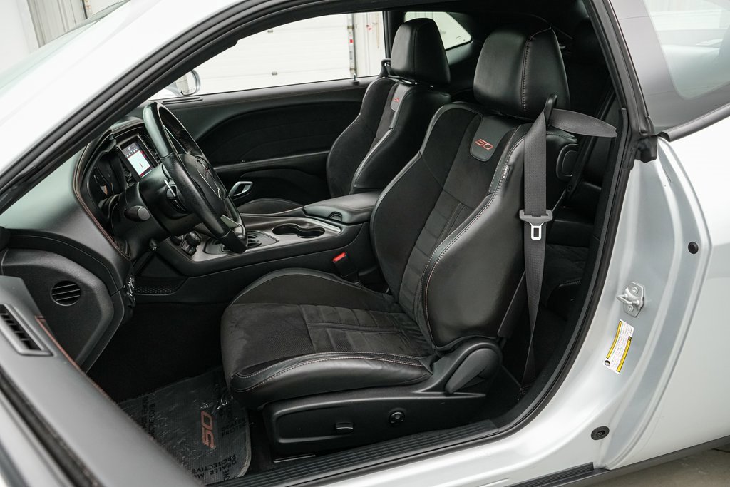 Used 2020 Dodge Challenger R/T image 26