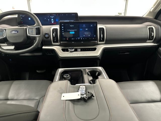 Certified 2025 Ford Expedition Active image 14