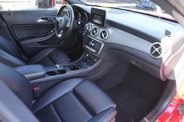 Used 2019 Mercedes-Benz CLA 250 image 18