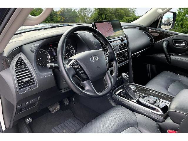 Used 2024 INFINITI QX80 Luxe image 17