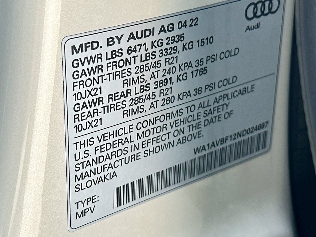 Used 2022 Audi Q8 Premium w/ Convenience Package AWD/4WD image 27