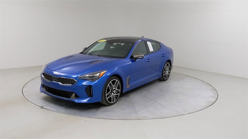 Used 2023 Kia Stinger GT2 image 21