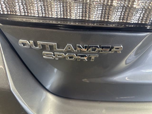 Used 2025 Mitsubishi Outlander Sport ES AWD/4WD image 13