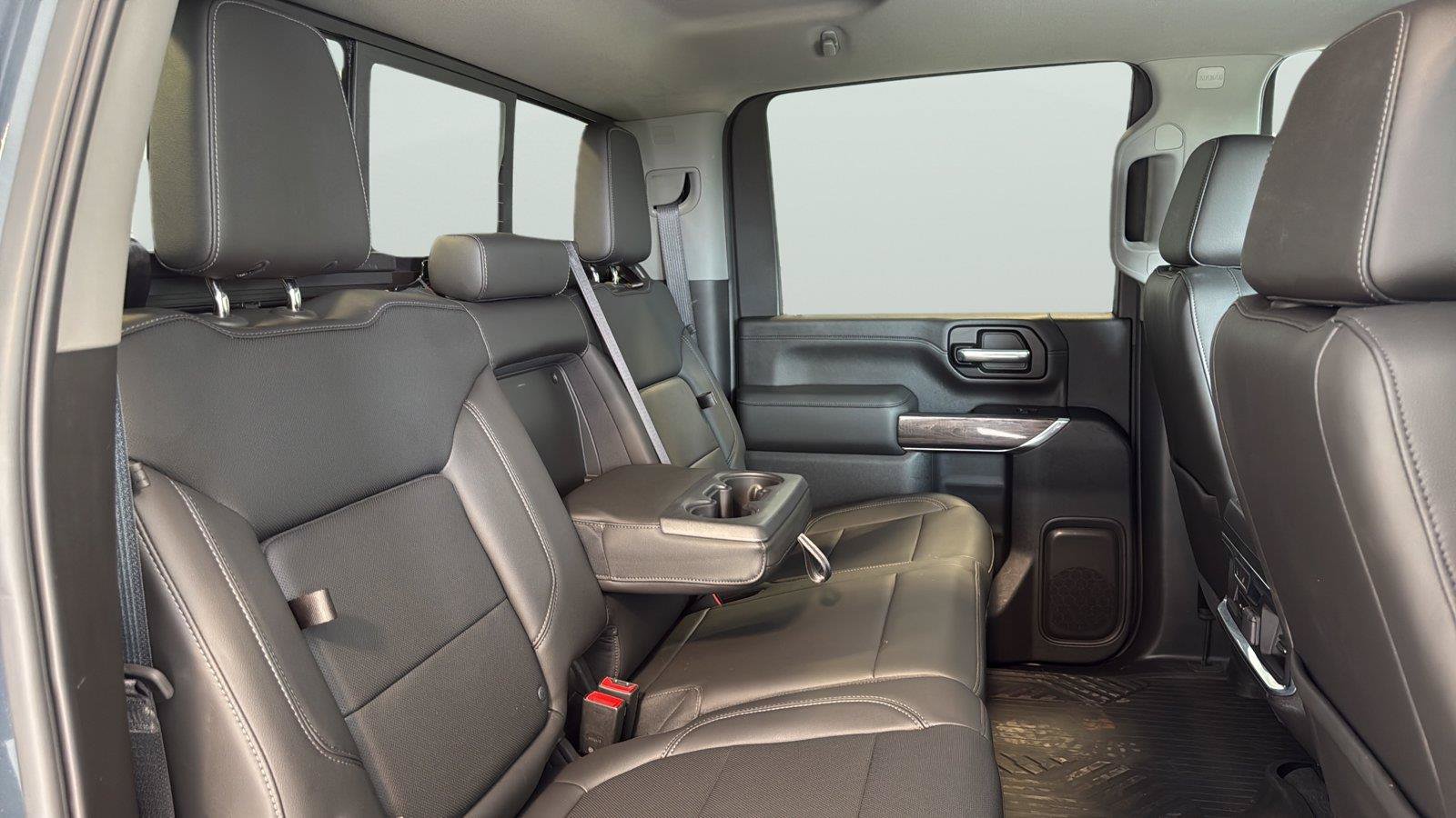 Used 2020 Chevrolet Silverado 3500 LTZ w/ LTZ Premium Package AWD/4WD image 17
