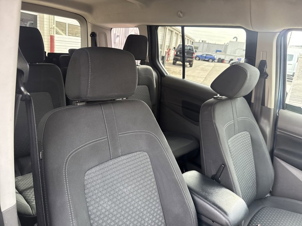 Certified 2022 Ford Transit Connect XLT image 29
