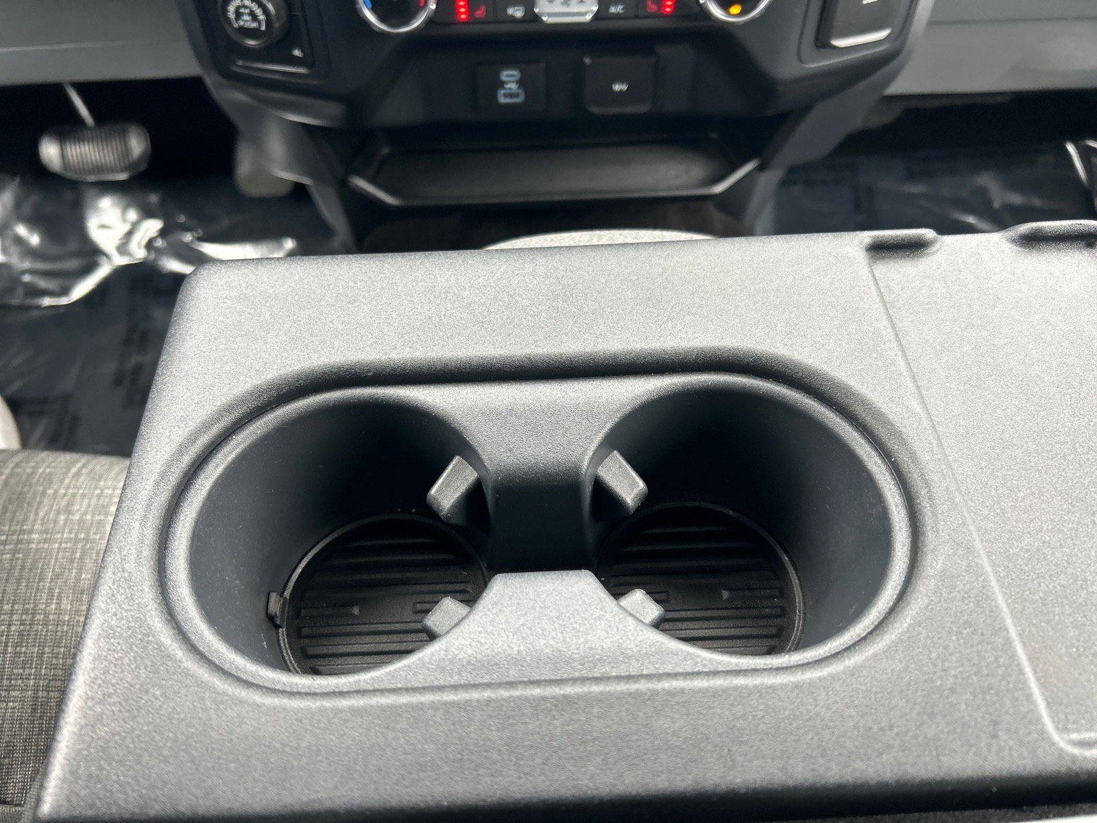 Certified 2022 Ford F150 XLT w/ Equipment Group 302A High image 31