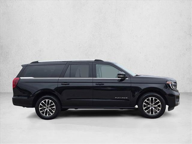 Certified 2025 Ford Expedition Max Platinum AWD/4WD image 4
