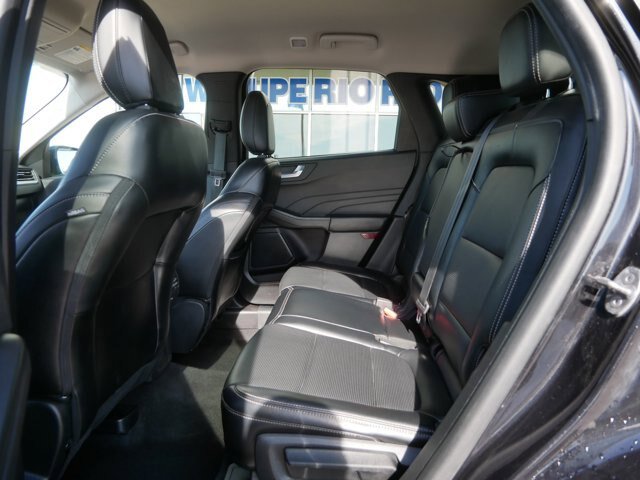 Certified 2024 Ford Escape Platinum AWD/4WD image 18