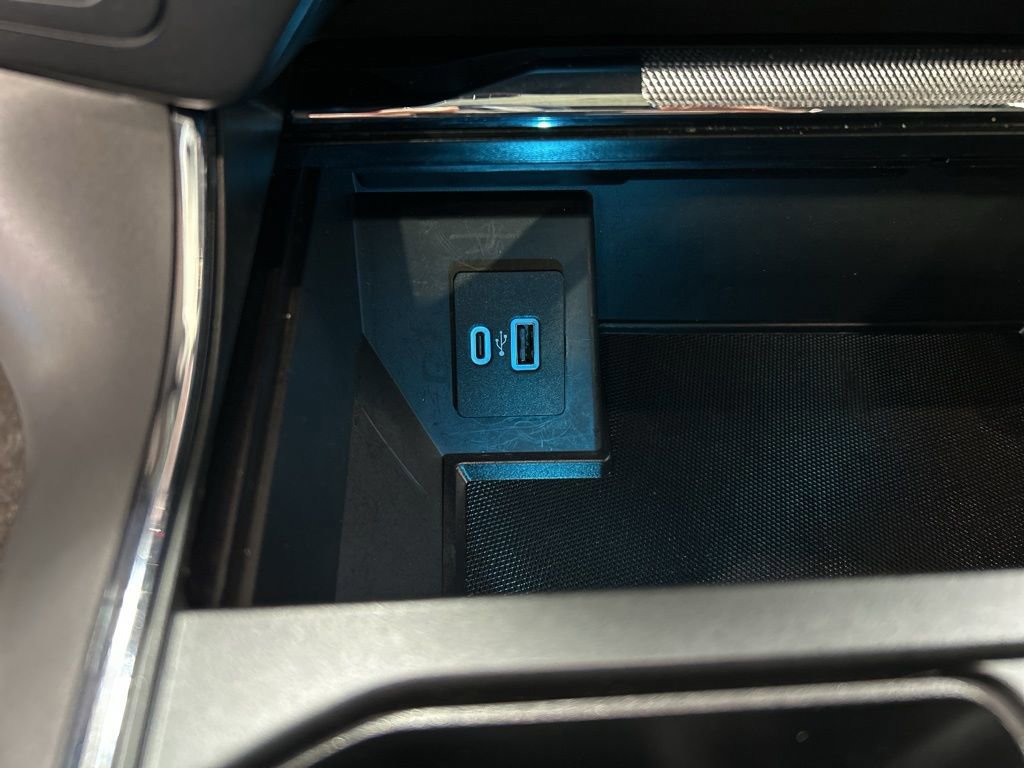 Certified 2021 Ford F150 Lariat w/ Equipment Group 502A High image 28