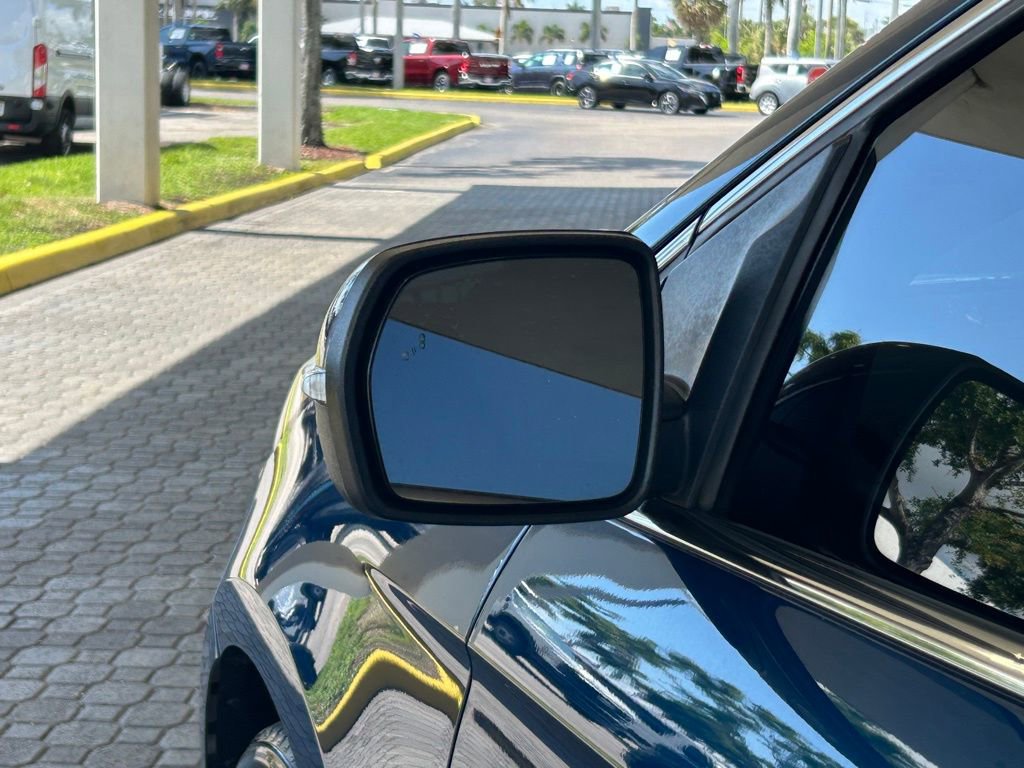 Certified 2020 Ford Edge SEL w/ Cold Weather Package FWD image 15