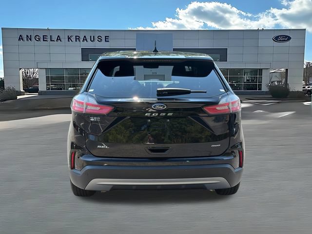 Certified 2024 Ford Edge SEL AWD/4WD image 6