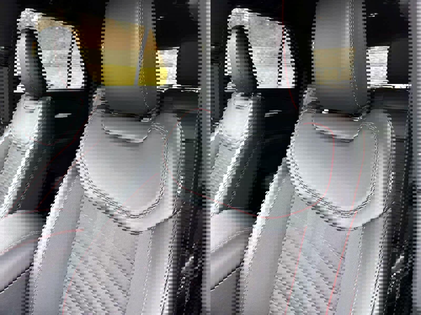 Certified 2025 Ford Explorer ST-Line w/ ST-Line Street Pack image 20