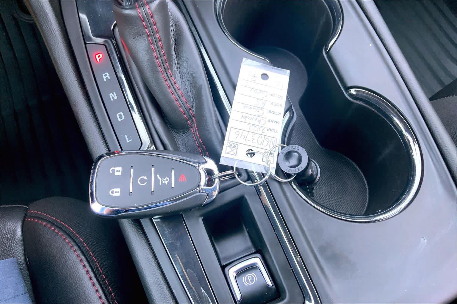 Used 2022 Chevrolet Equinox RS w/ RS Leather Package FWD image 15