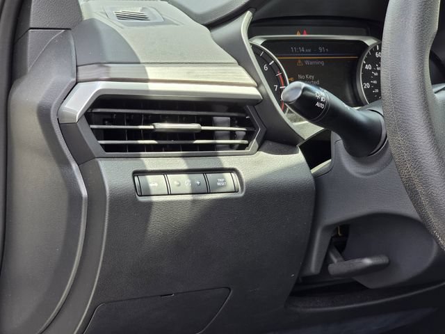 Used 2025 Nissan Altima 2.5 SV FWD image 18