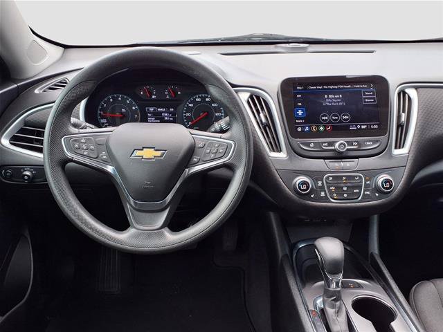 Used 2024 Chevrolet Malibu LT FWD image 5
