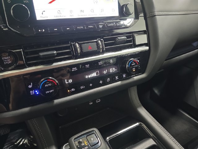 Used 2025 Nissan Pathfinder Platinum w/ Cargo Package AWD/4WD image 24