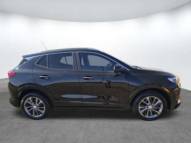Used 2023 Buick Encore GX Select w/ Sport Touring Package image 5