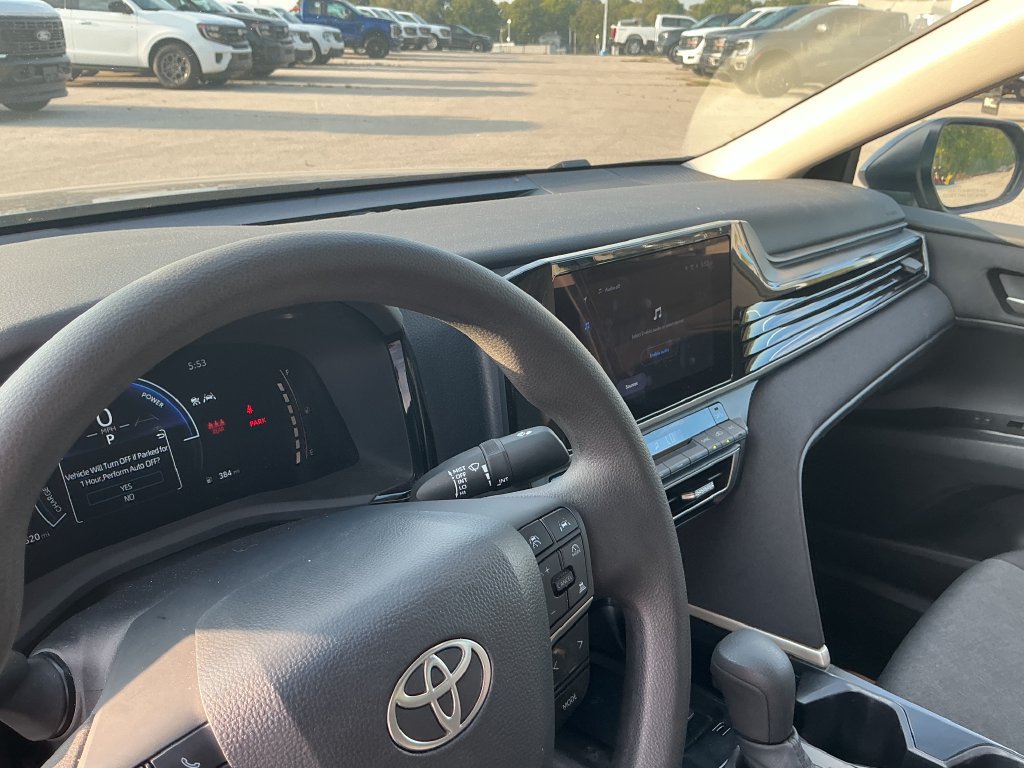 Used 2026 Toyota Camry LE FWD image 30
