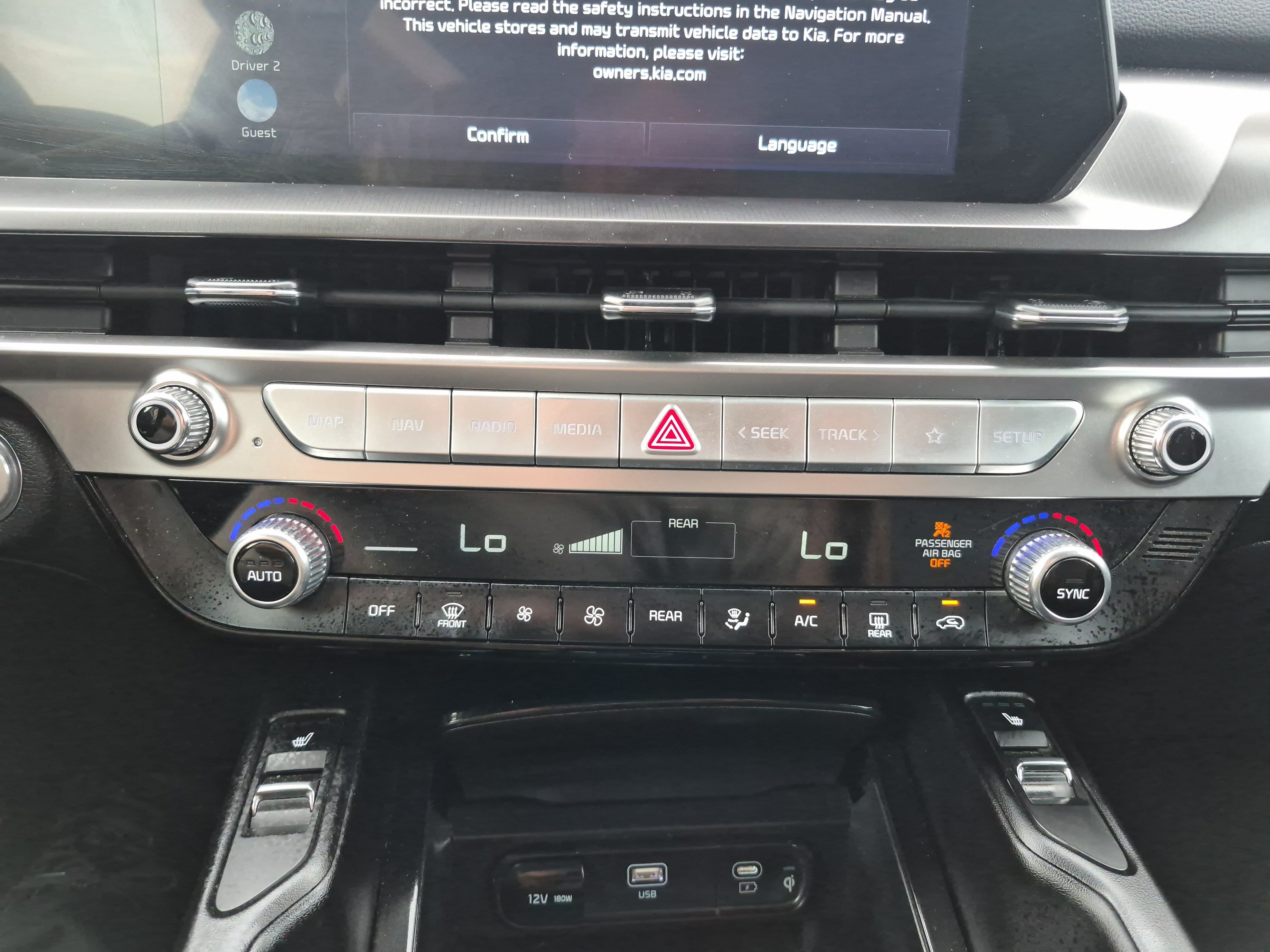 Used 2025 Kia Telluride S FWD image 32