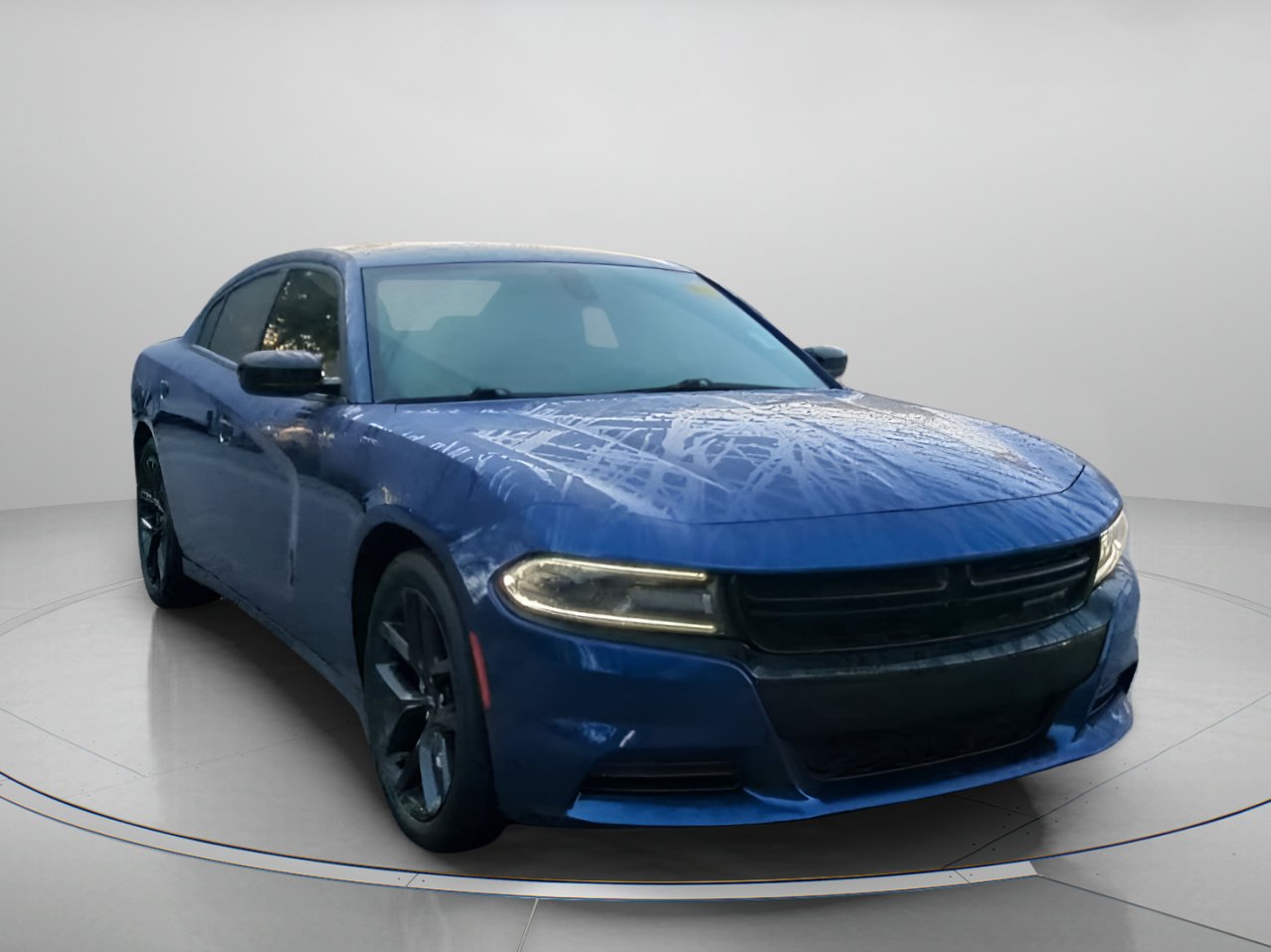 Used 2021 Dodge Charger SXT w/ Blacktop Package RWD image 4