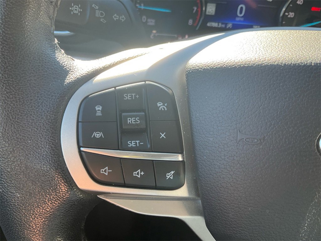 Certified 2021 Ford Explorer XLT w/ Equipment Group 202A image 19