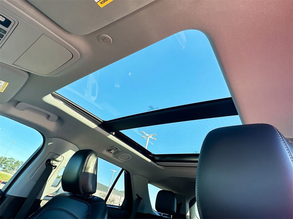 Certified 2023 Ford Explorer XLT w/ Equipment Group 202A image 12