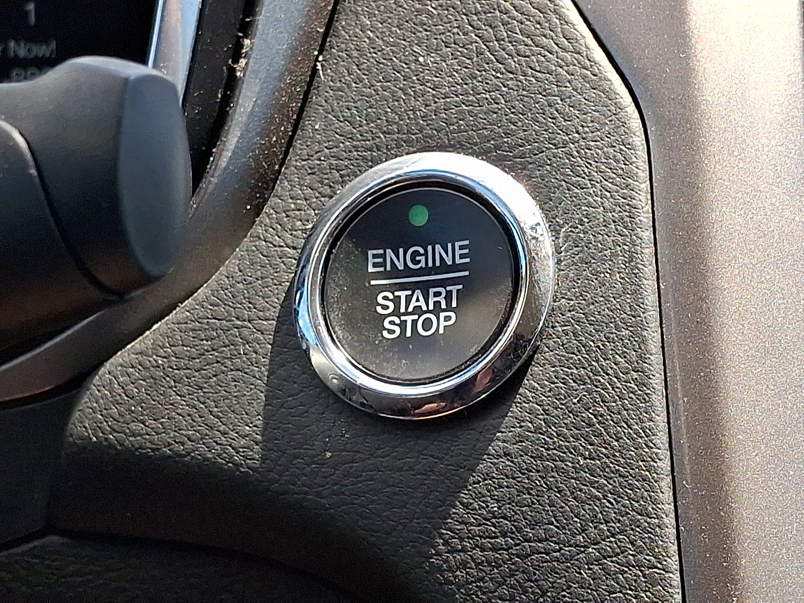 Certified 2020 Ford Fusion SE FWD image 25