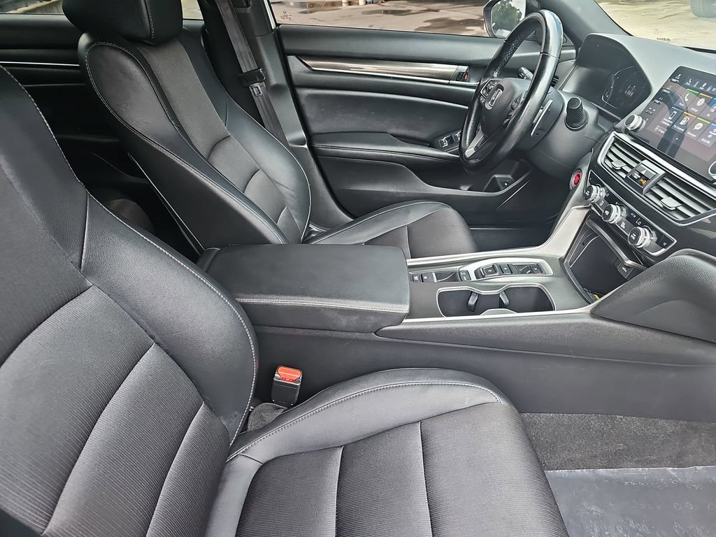 Used 2021 Honda Accord Sport image 10
