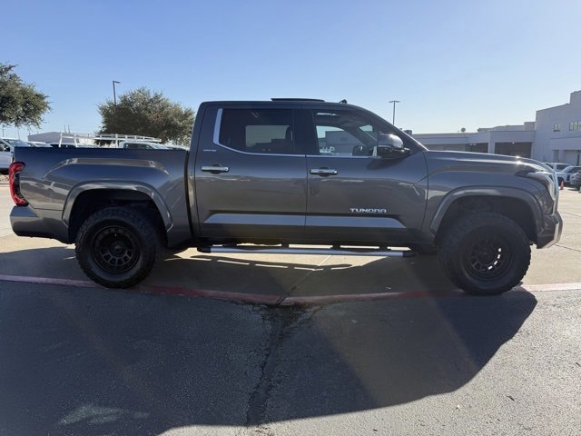 Used 2022 Toyota Tundra Limited image 2