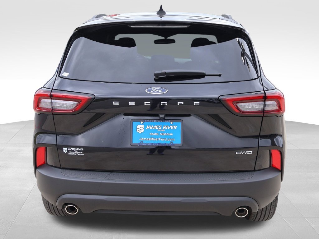 Certified 2025 Ford Escape ST-Line AWD/4WD image 5
