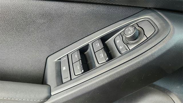 Used 2024 Subaru Crosstrek 2.0i Premium image 21