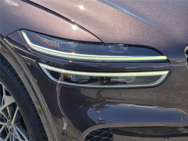Used 2022 Genesis GV70 2.5T w/ Advanced Package AWD/4WD image 9