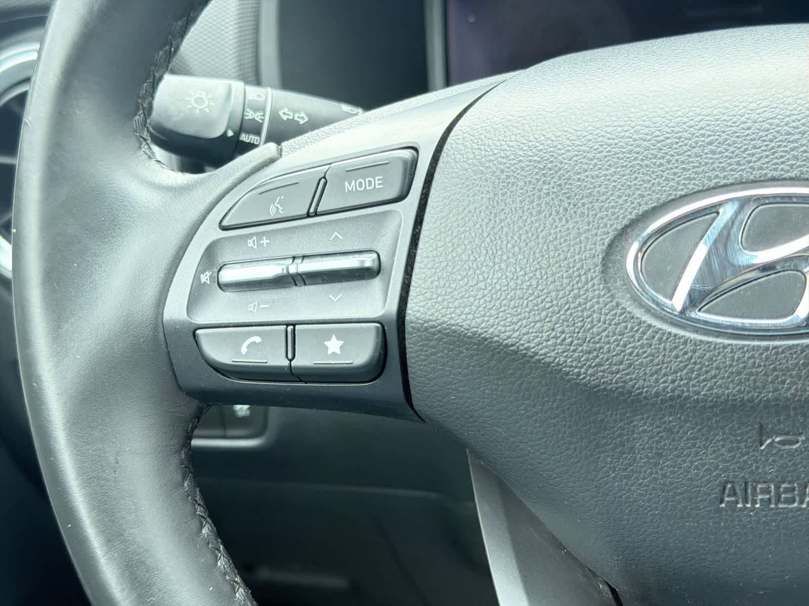 Used 2022 Hyundai Kona Limited w/ Cargo Package AWD/4WD image 24