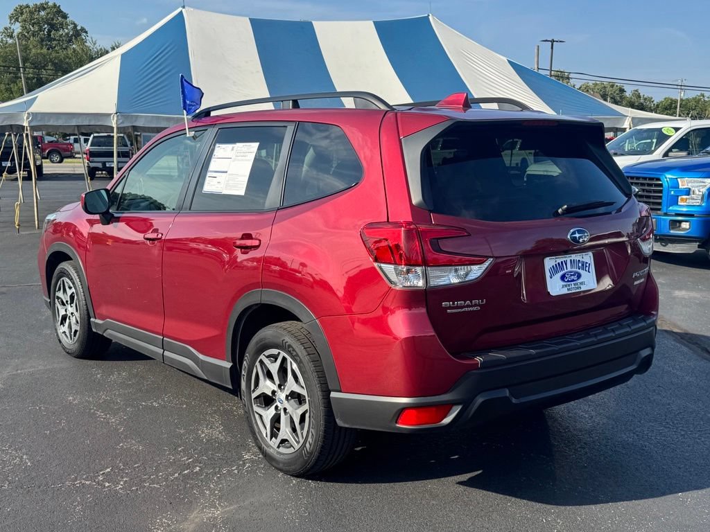 Used 2021 Subaru Forester Premium AWD/4WD image 28