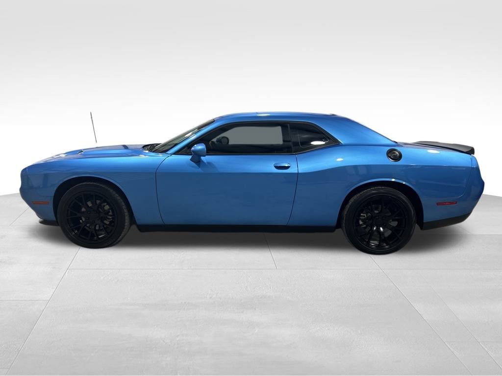 Used 2023 Dodge Challenger SXT w/ Blacktop Package image 2
