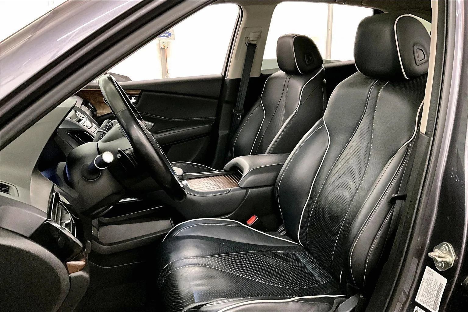 Used 2020 Acura RDX AWD w/ Advance Package image 24