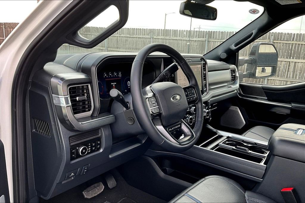 Certified 2025 Ford F350 Platinum w/ FX4 Off-Road Package AWD/4WD image 13