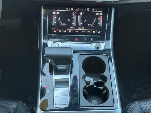 Used 2019 Audi Q8 Prestige image 16
