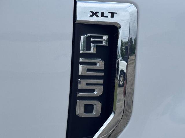 Certified 2021 Ford F250 XLT w/ XLT Premium Package AWD/4WD image 13