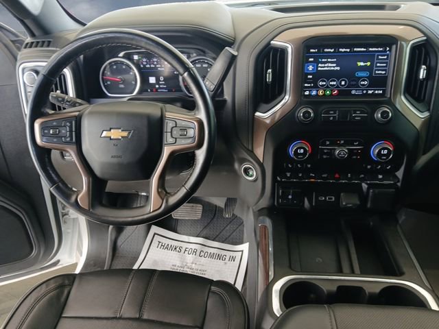 Used 2023 Chevrolet Silverado 3500 High Country w/ Technology Package AWD/4WD image 10
