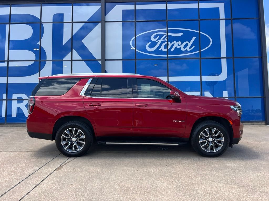Used 2021 Chevrolet Tahoe LT w/ LT Signature Package RWD image 9