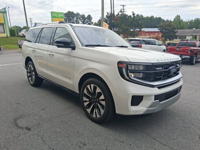 Certified 2025 Ford Expedition Platinum w/ Driver's Package AWD/4WD image 4