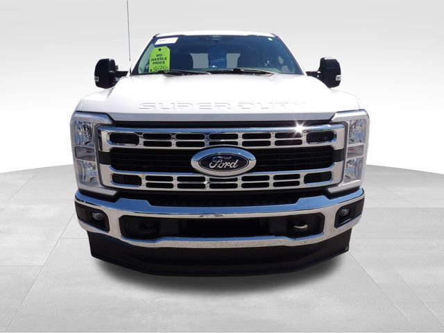 Certified 2024 Ford F250 XLT w/ FX4 Off-Road Package AWD/4WD image 2