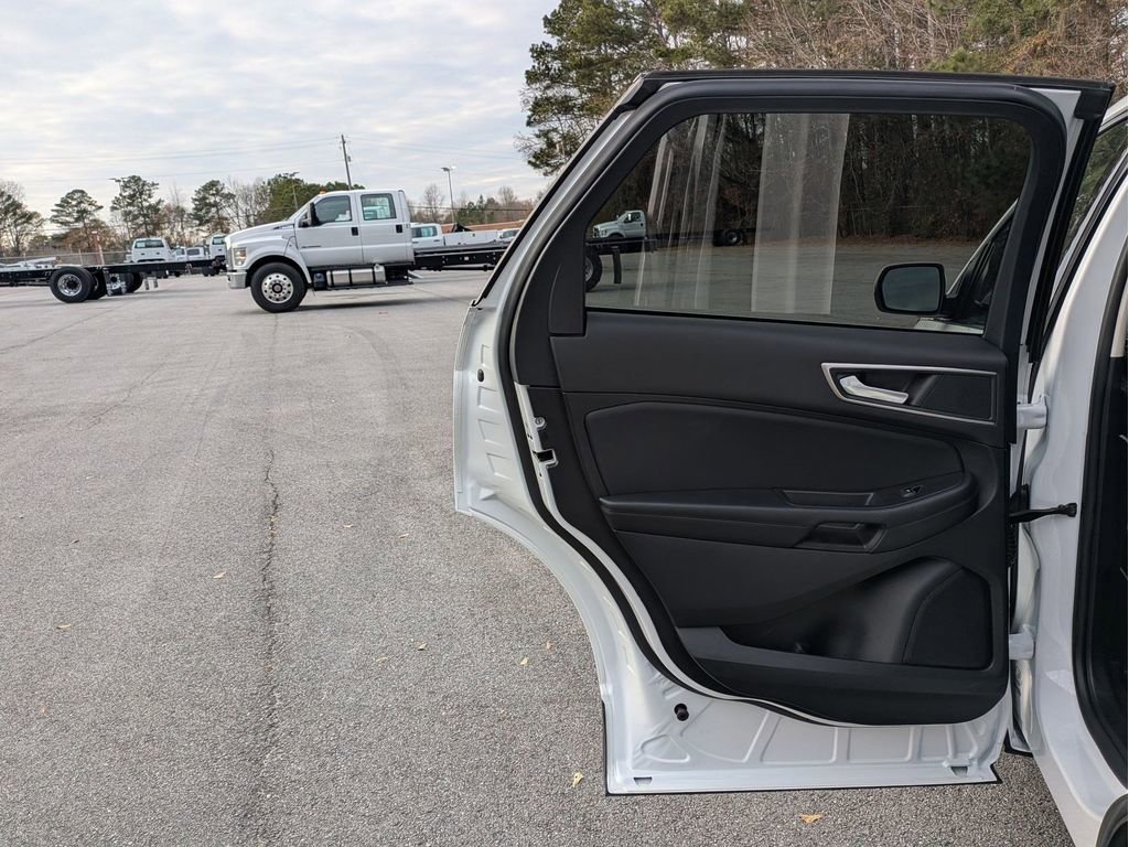 Certified 2024 Ford Edge SEL image 24