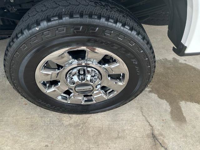 Certified 2023 Ford F250 Lariat w/ Lariat Ultimate Package AWD/4WD image 32