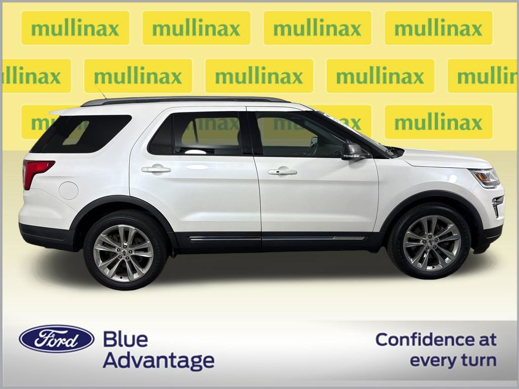 Certified 2019 Ford Explorer XLT w/ Equipment Group 202A AWD/4WD image 2