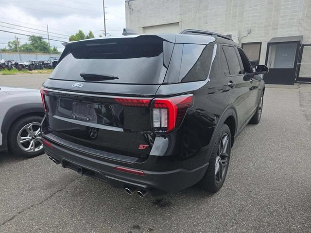 Certified 2025 Ford Explorer ST AWD/4WD image 6