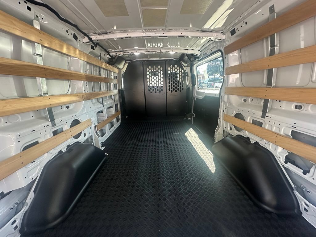 Certified 2025 Ford Transit 250 Low Roof w/ Exterior Upgrade Package RWD image 10