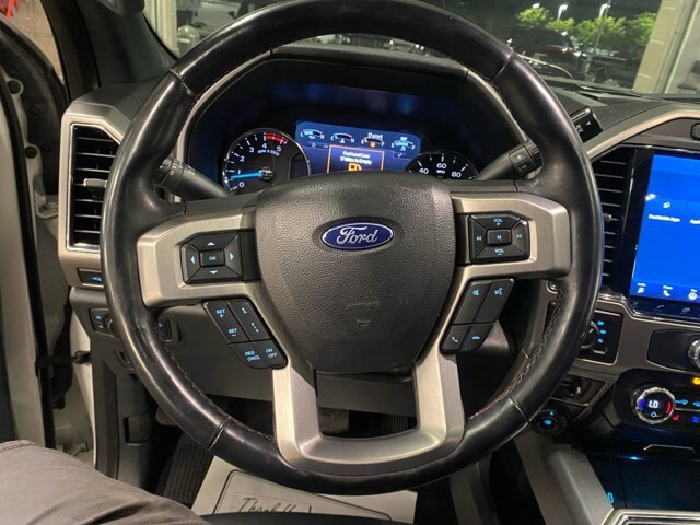 Certified 2022 Ford F350 Platinum w/ Tremor Off-Road Package AWD/4WD image 9